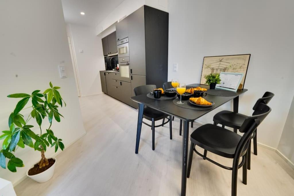 Best Location In Tampere! Modern City Apartment, 2Rooms, Kitchen And Balcony Exterior photo