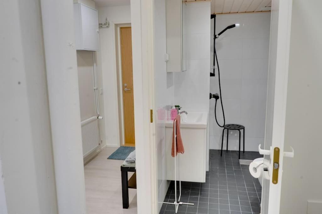 Best Location In Tampere! Modern City Apartment, 2Rooms, Kitchen And Balcony Exterior photo